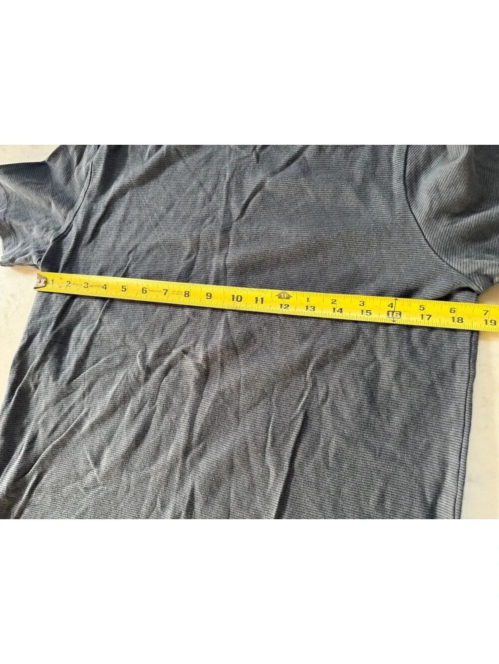 Pair of Banana Republic Performance Tee- M